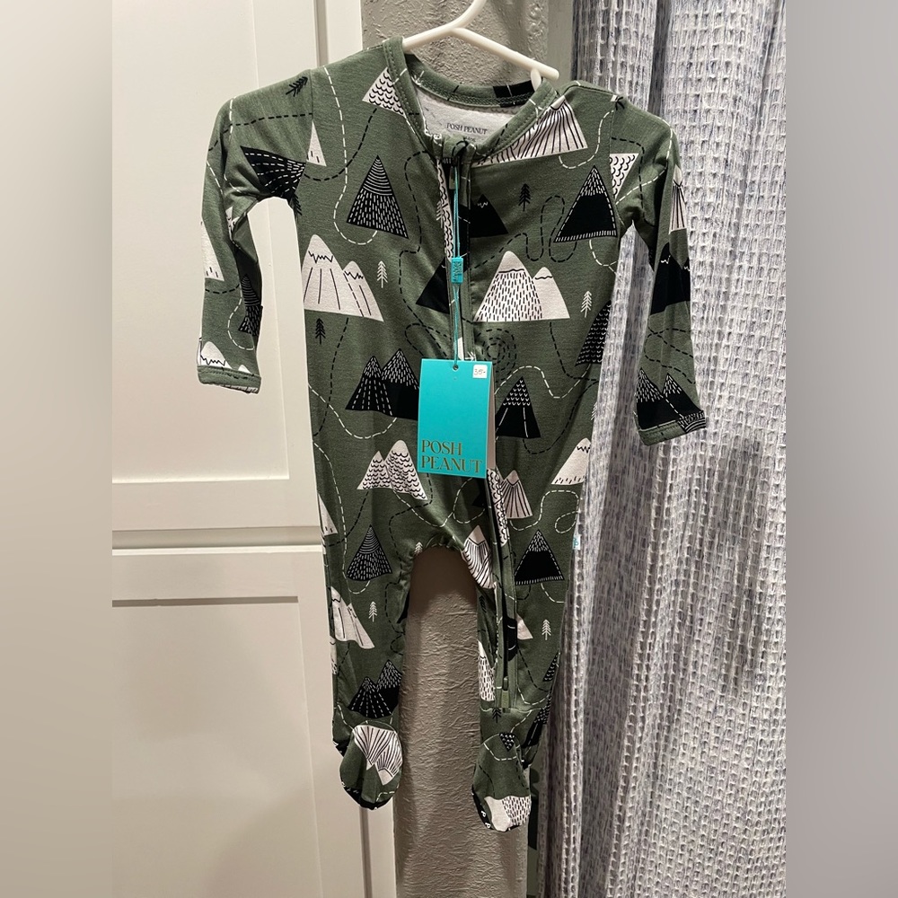 Posh Peanut Lincoln Zippered Footie - NWT